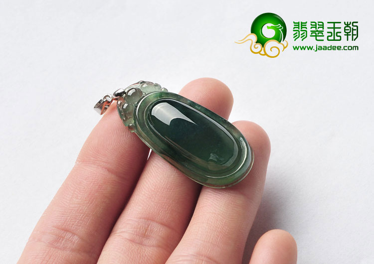 冰种蓝水缅甸翡翠A货福在眼前挂件