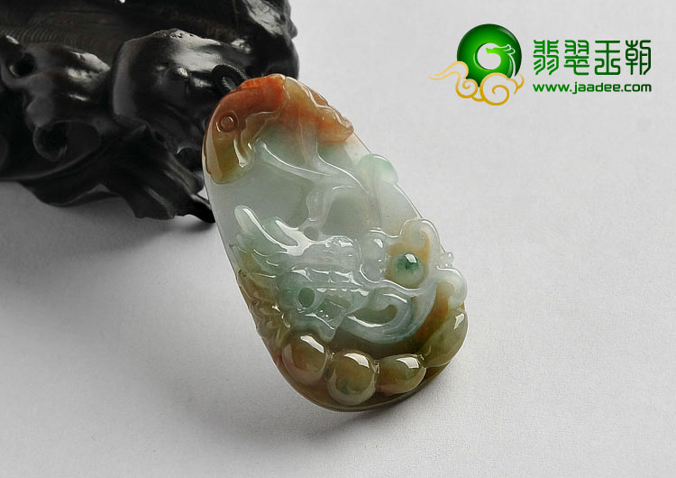 糯冰种三彩缅甸翡翠A货龙头挂件