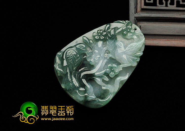 冰种飘花缅甸翡翠A货喜上眉梢挂件