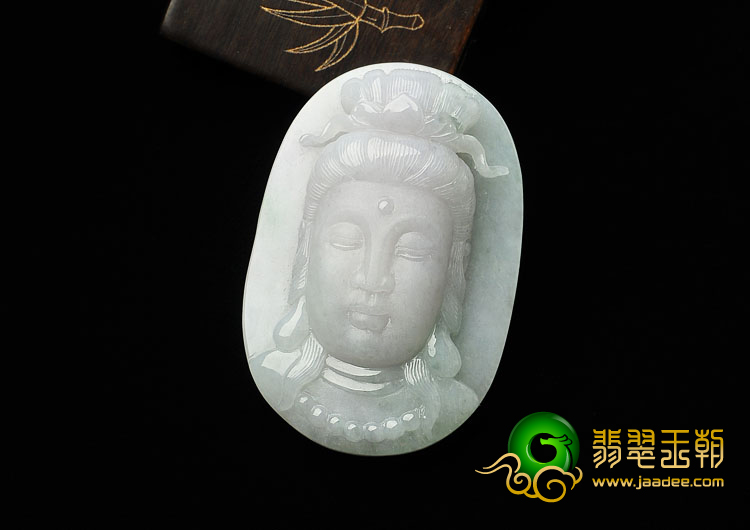 糯冰种晴水缅甸翡翠A货观音头挂件