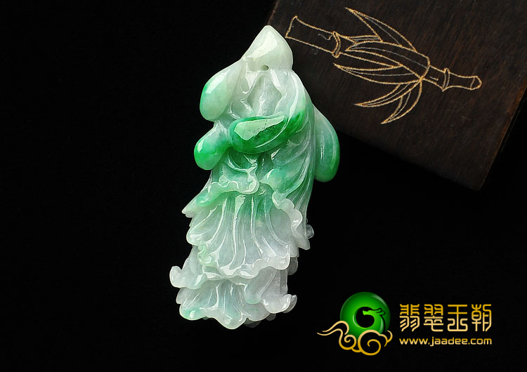 糯冰种飘翠缅甸翡翠A货白菜挂件