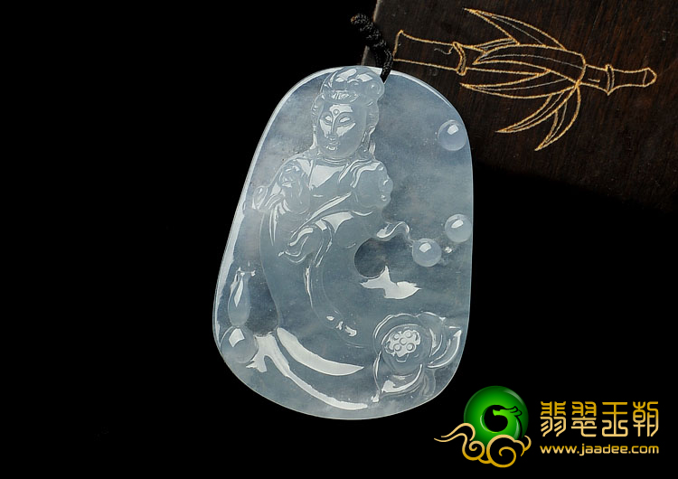 冰种淡晴水缅甸翡翠A货站观音挂件