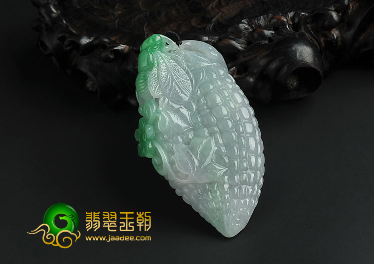 糯冰种飘翠缅甸翡翠A货苦尽甘来挂件
