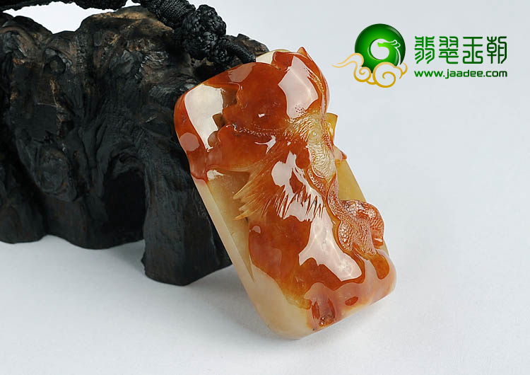 (玉雕大师王朝阳作品)糯冰种红黄翡缅甸翡翠A货官上加官挂件