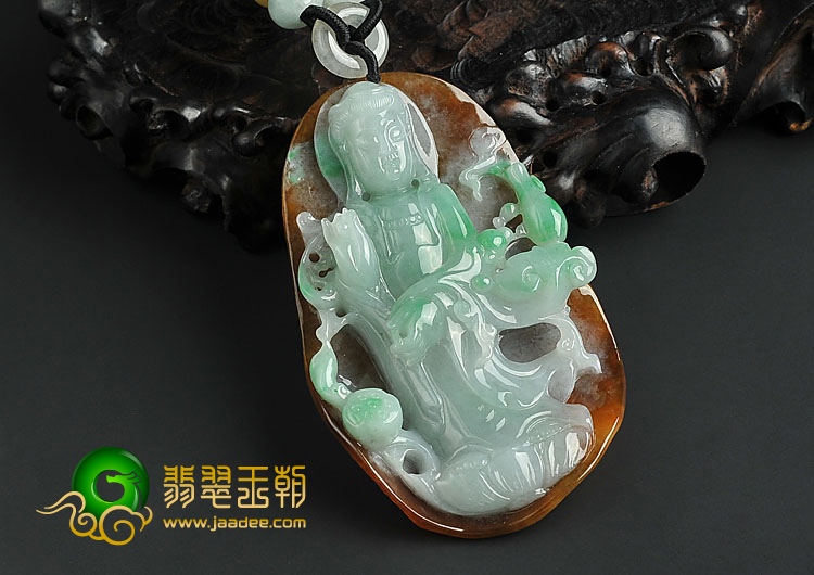 糯冰种三彩缅甸翡翠A货站观音挂件