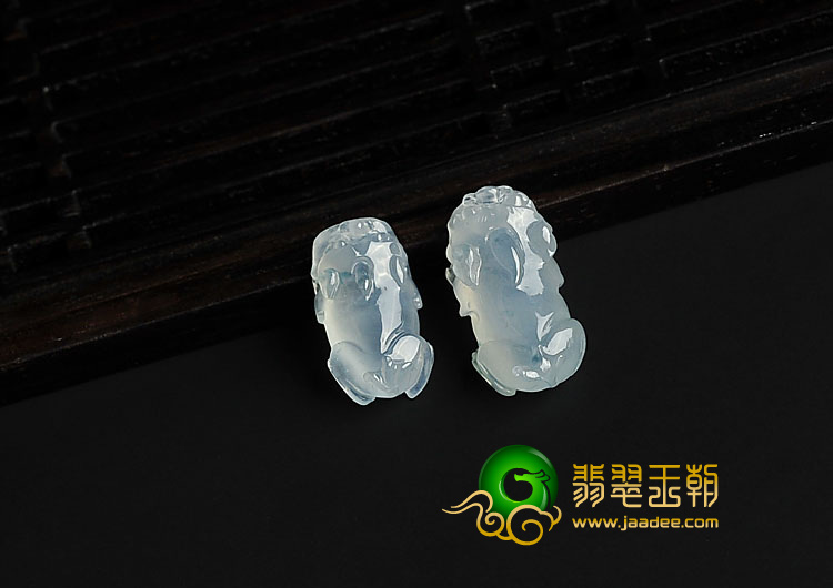 冰种淡晴水缅甸翡翠A货貔貅戒面(单价)