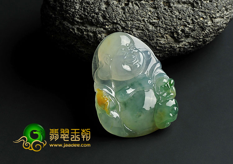冰种飘花略带黄翡缅甸翡翠A货纳福挂件