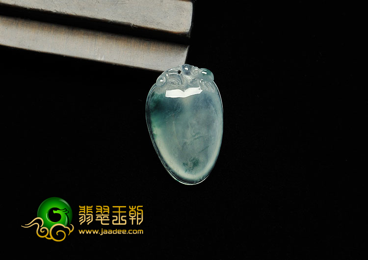冰种飘花缅甸翡翠A货福瓜挂件