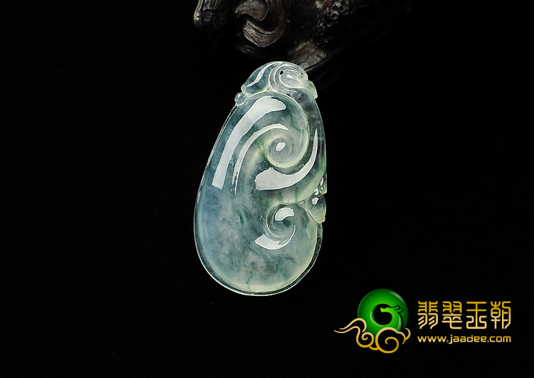 冰种飘花缅甸翡翠A货如意挂件