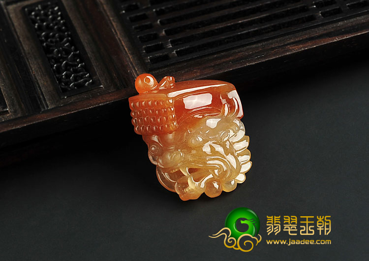 冰种红黄翡缅甸翡翠A货龙王头挂件