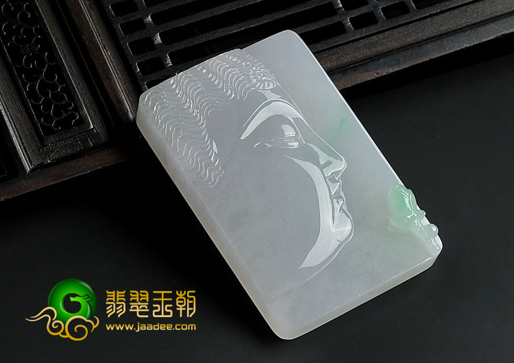 (超值推荐)冰种飘翠缅甸翡翠A货释迦牟尼头挂件