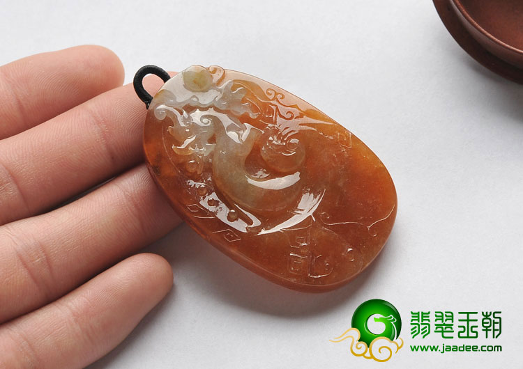 糯冰种红黄翡缅甸翡翠A货龙牌挂件