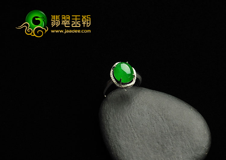 冰种蓝绿缅甸翡翠A货镶白金戒指(真钻)