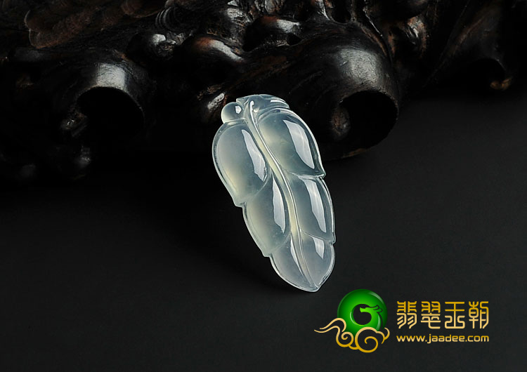 冰种略飘花缅甸翡翠A货叶子挂件