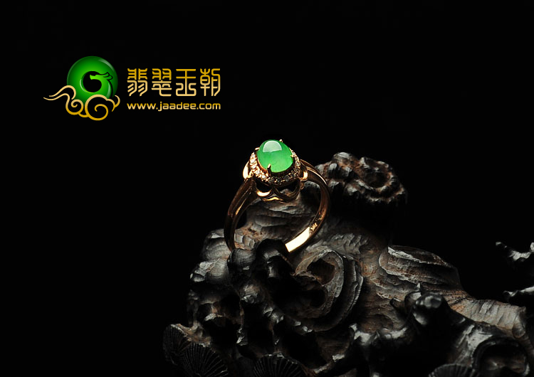 冰种绿晴水缅甸翡翠A货镶玫瑰金戒指(真钻)