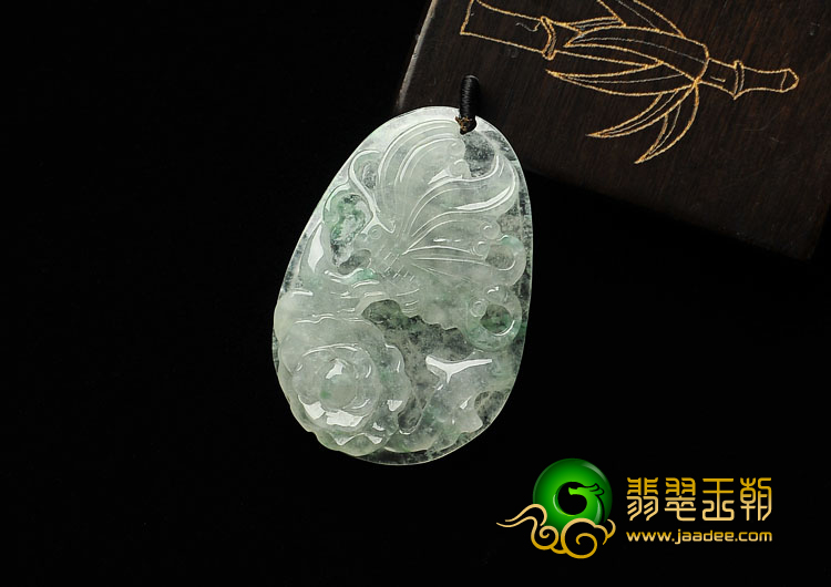 冰种飘花缅甸翡翠A货蝶恋花挂件