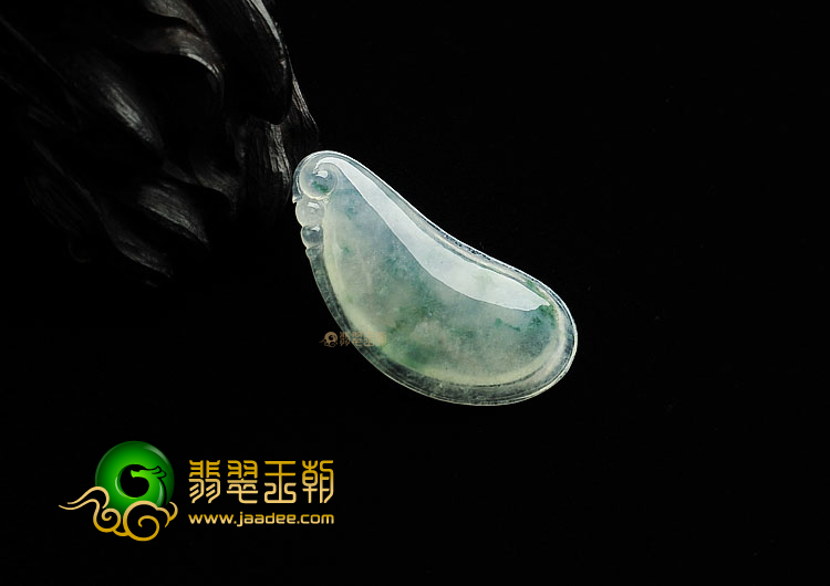 冰种飘花缅甸翡翠A货福瓜挂件