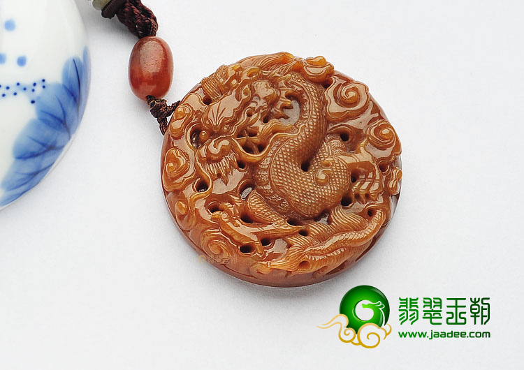 细糯种褐黄翡缅甸翡翠A货龙牌挂件