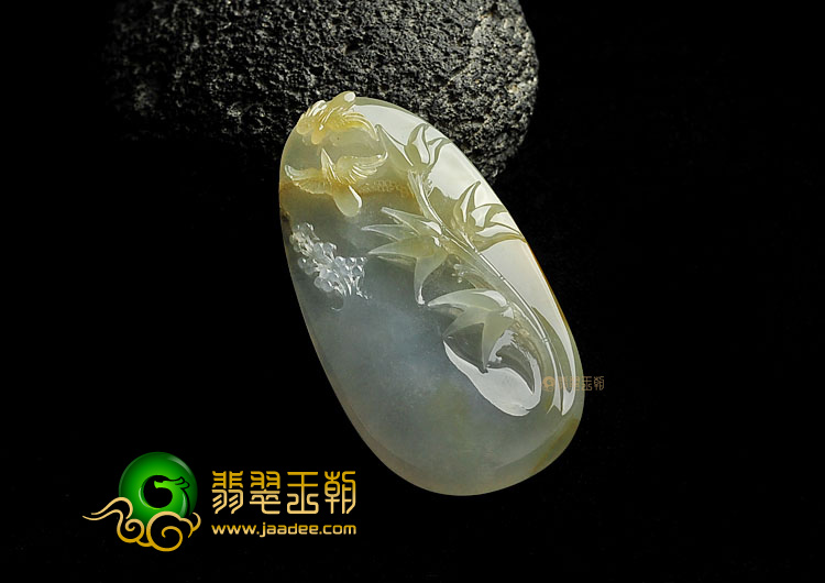冰种黄翡缅甸翡翠A货节节高挂件