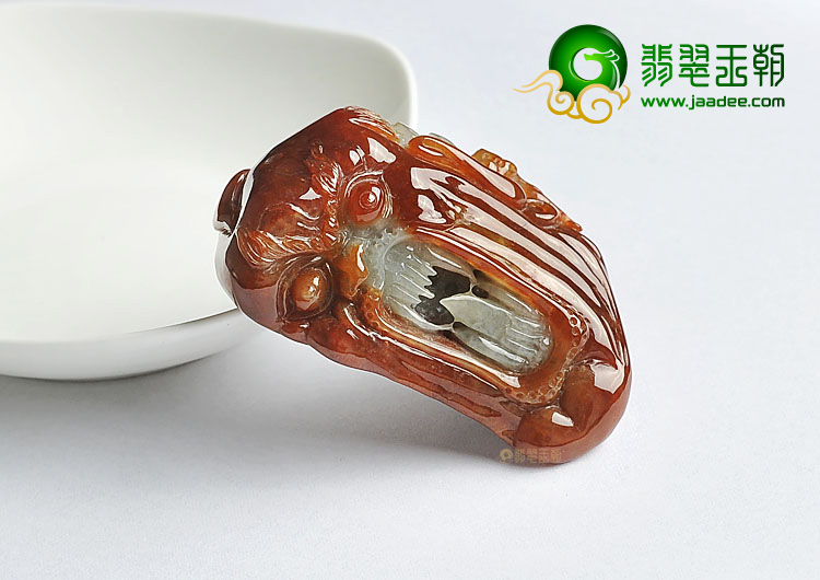 糯冰种褐红翡缅甸翡翠A货怪兽头挂件