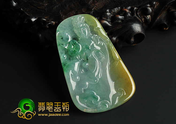 冰种三彩缅甸翡翠A货站观音挂件