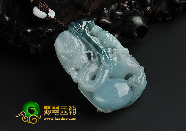 糯冰种飘花缅甸翡翠A货神龙戏珠挂件/手玩件