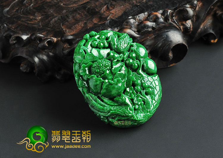 细糯种浓绿缅甸翡翠A货鸟语花香挂件