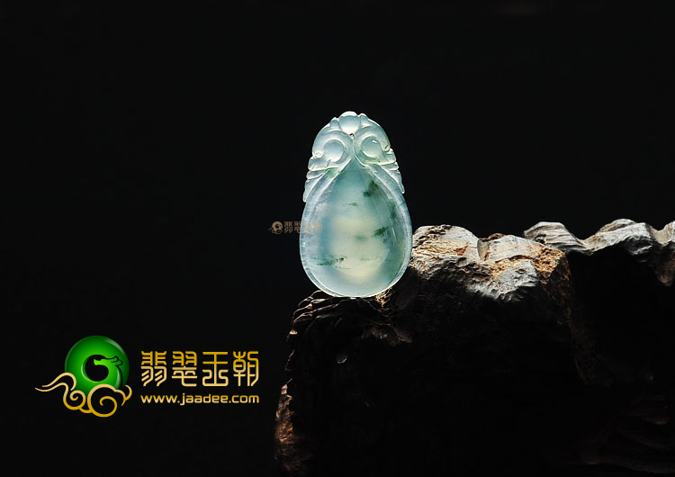 冰种飘花缅甸翡翠A货双龙如意挂件