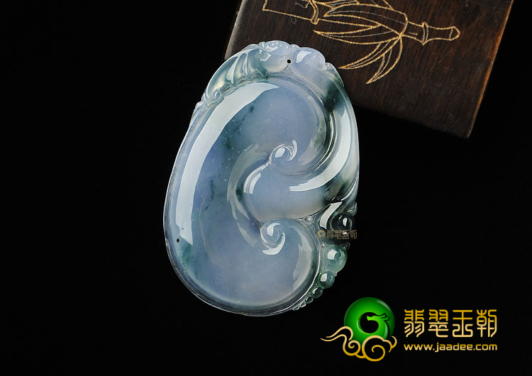 冰种淡紫罗兰飘花缅甸翡翠A货如意挂件