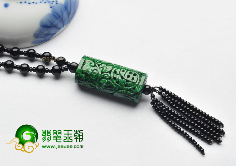 细糯种干青缅甸翡翠A货福柱挂件