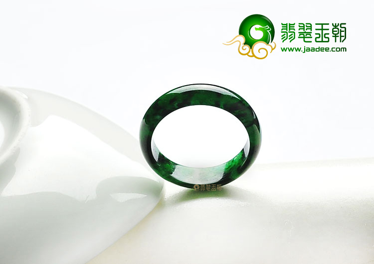 糯冰种癣加绿缅甸翡翠A货指环