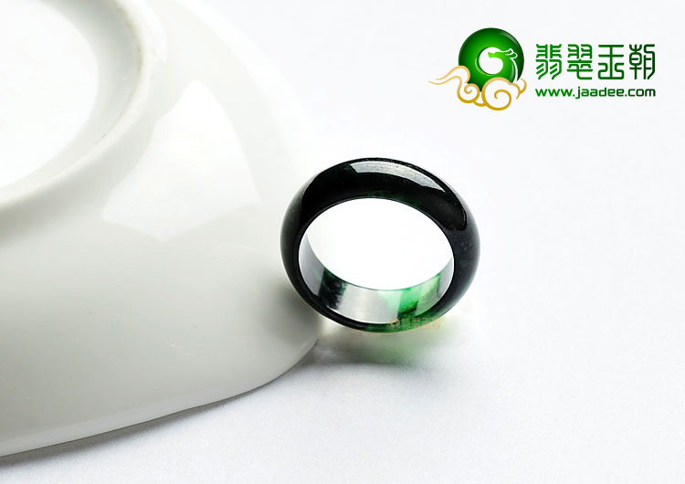 糯冰种癣加绿缅甸翡翠A货指环