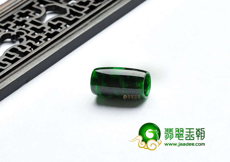 糯冰种癣加绿缅甸翡翠A货路路通挂件