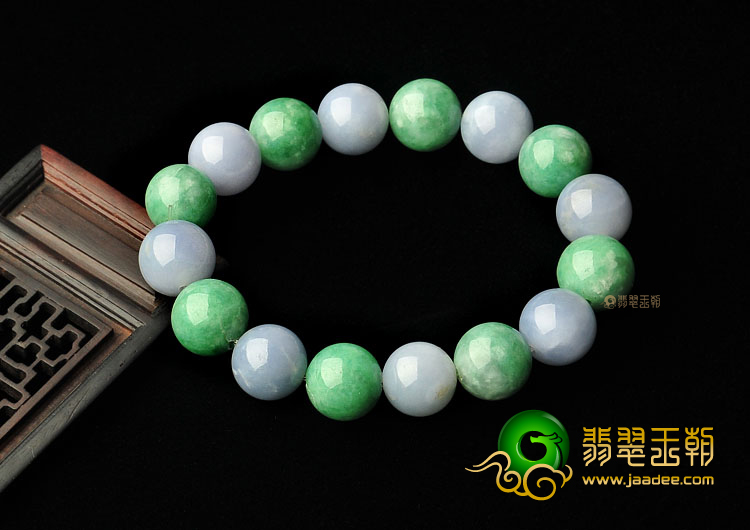 糯冰种春带彩缅甸翡翠A货手链