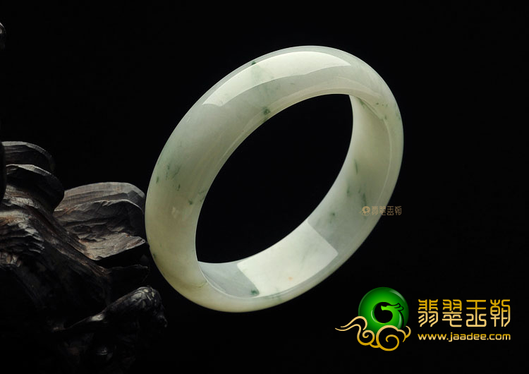 糯冰种飘花缅甸翡翠A货手镯(55.6mm)