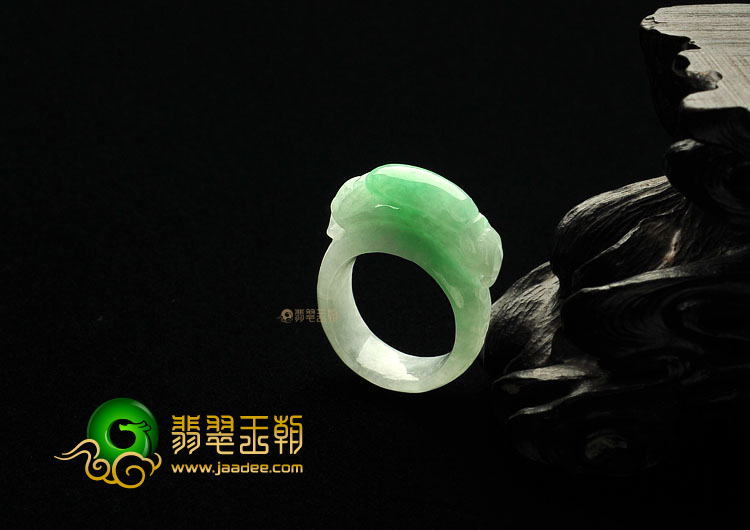 糯冰种飘翠缅甸翡翠A货指环