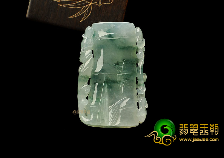 冰种飘花缅甸翡翠A货节节高挂件