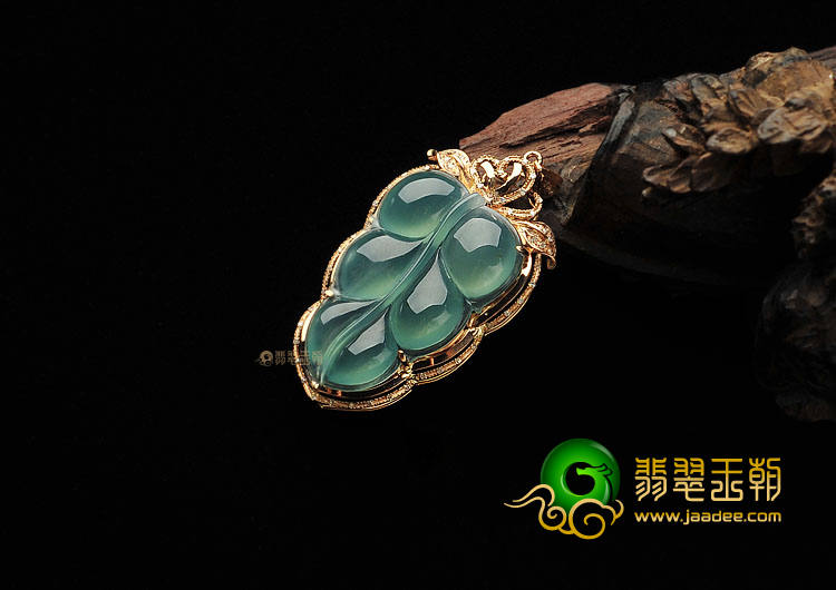 冰玻种晴水缅甸翡翠A货镶玫瑰金金枝玉叶胸坠(真钻)