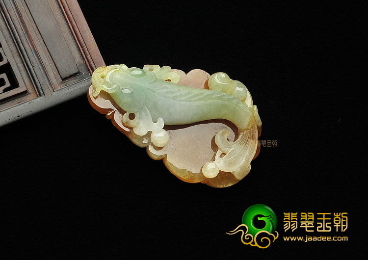 糯冰种晴水褐黄翡缅甸翡翠A货年年有余挂件