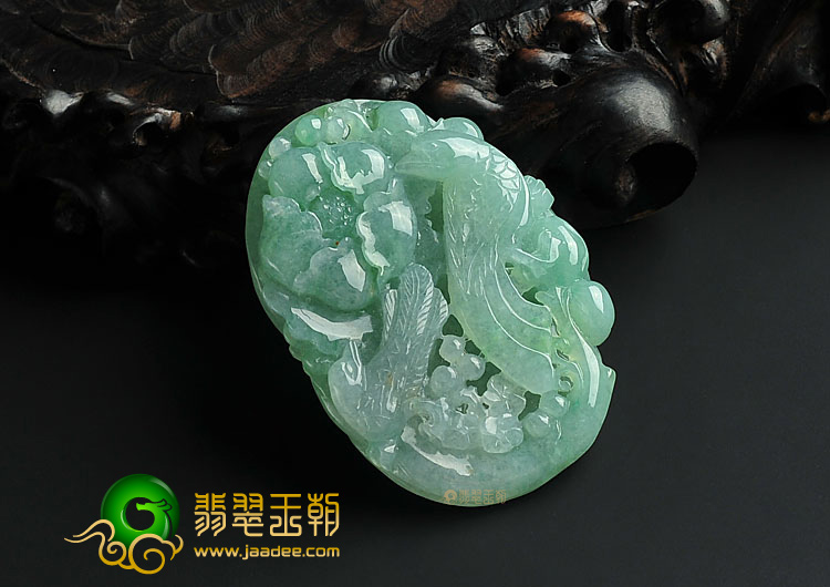 糯冰种豆色缅甸翡翠A货花开富贵挂件