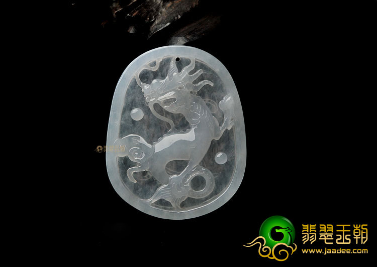 冰种无色缅甸翡翠A货龙牌挂件