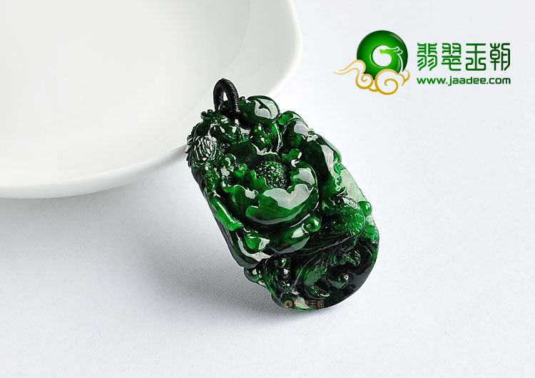 糯冰种癣加绿缅甸翡翠A货花开富贵挂件