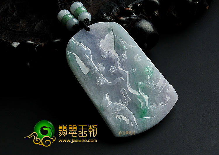 糯冰种春带彩缅甸翡翠A货喜上眉梢挂件