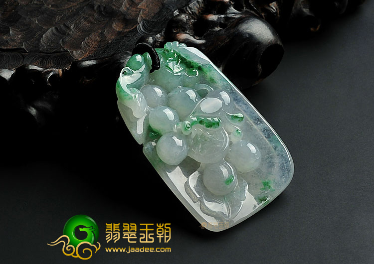冰种飘花缅甸翡翠A货玉兰花挂件