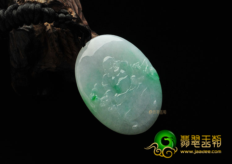 糯冰种飘翠缅甸翡翠A货纳福挂件