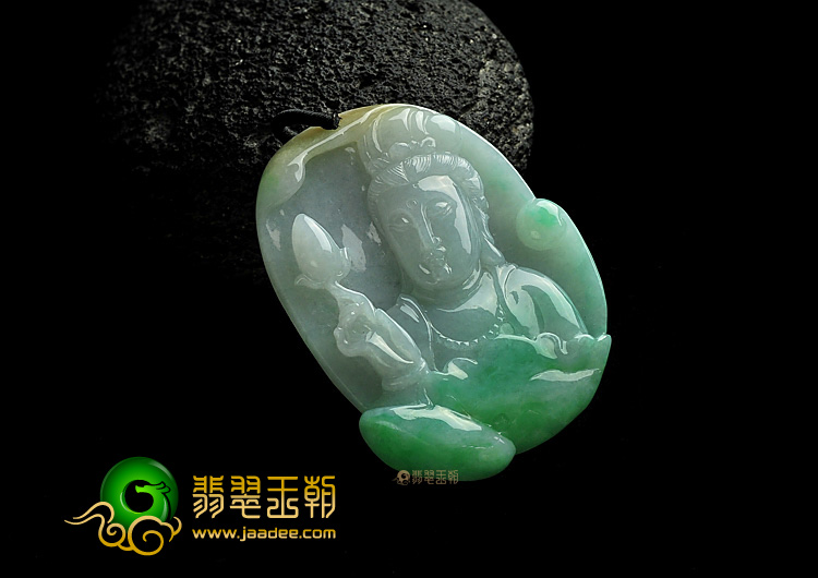 糯冰种三彩缅甸翡翠A货观音头挂件