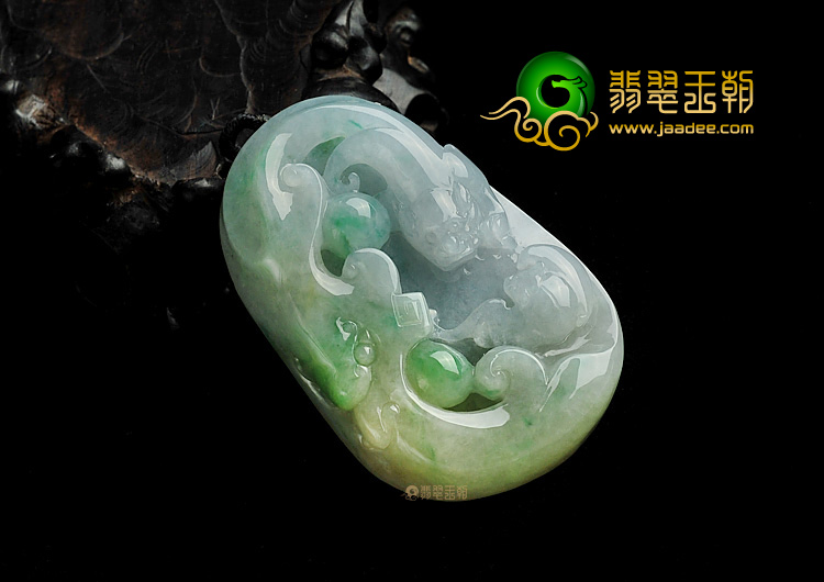 糯冰种淡黄加绿缅甸翡翠A货龙行如意挂件