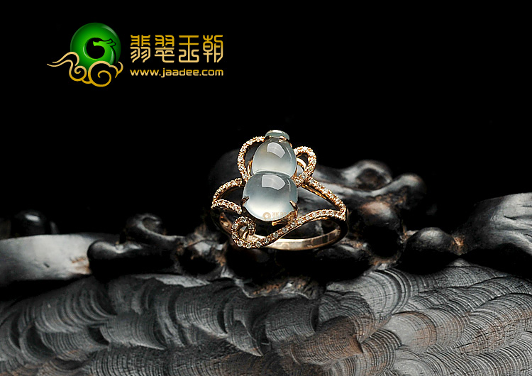 玻璃种淡晴水缅甸翡翠A货镶玫瑰金葫芦戒指(真钻)