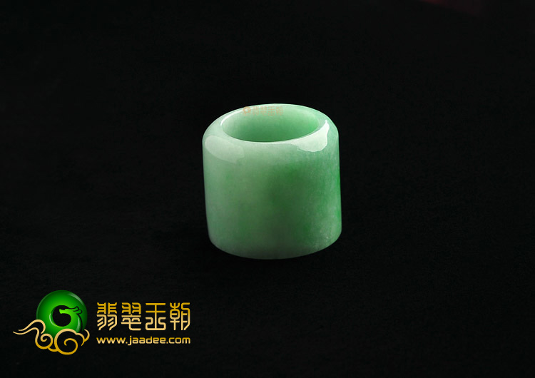 糯冰种飘翠缅甸翡翠A货扳指