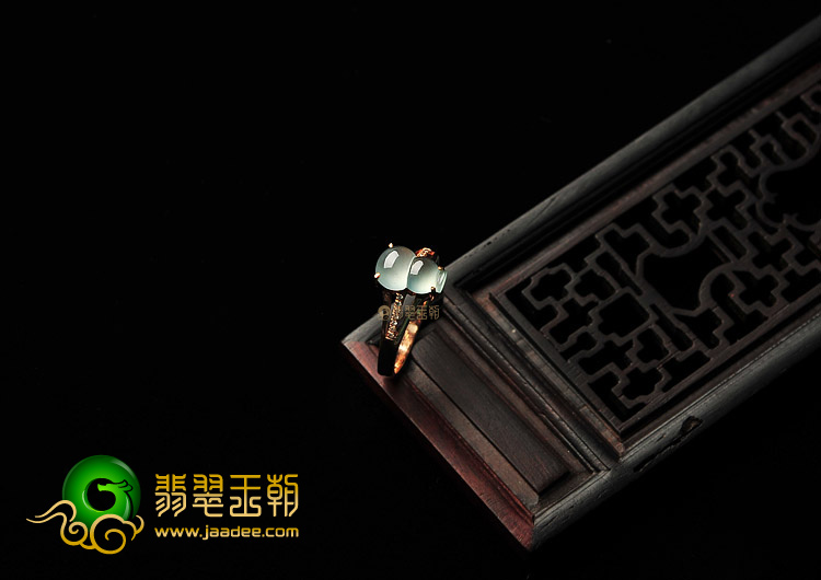 冰种晴水缅甸翡翠A货镶玫瑰金葫芦戒指(真钻)
